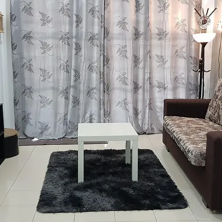 Fahaz Lumut Homestay Exterior photo