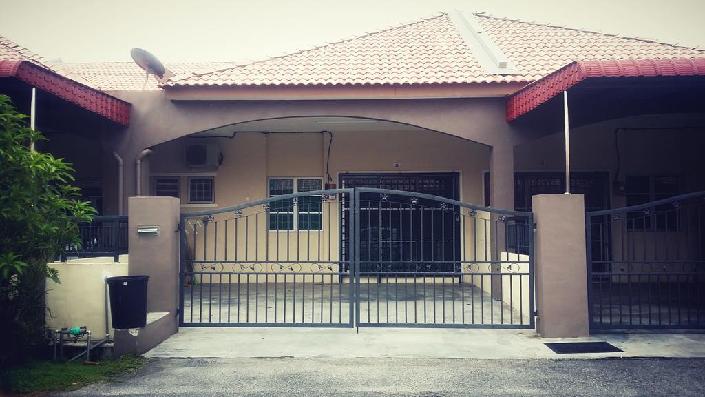 Fahaz Holiday home *
